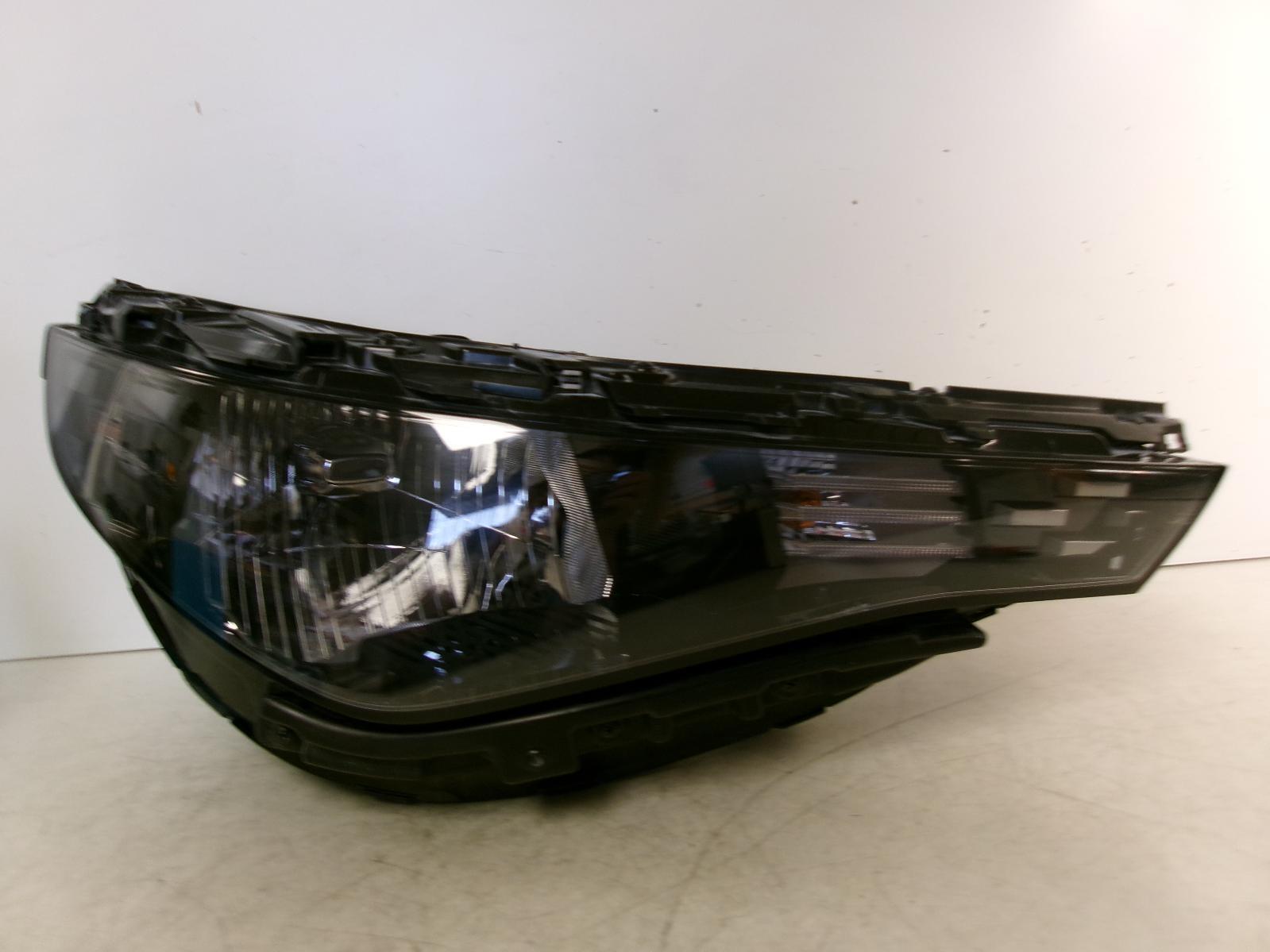 2023 Kia Soul Passenger Rh Halogen Headlight OEM - 0