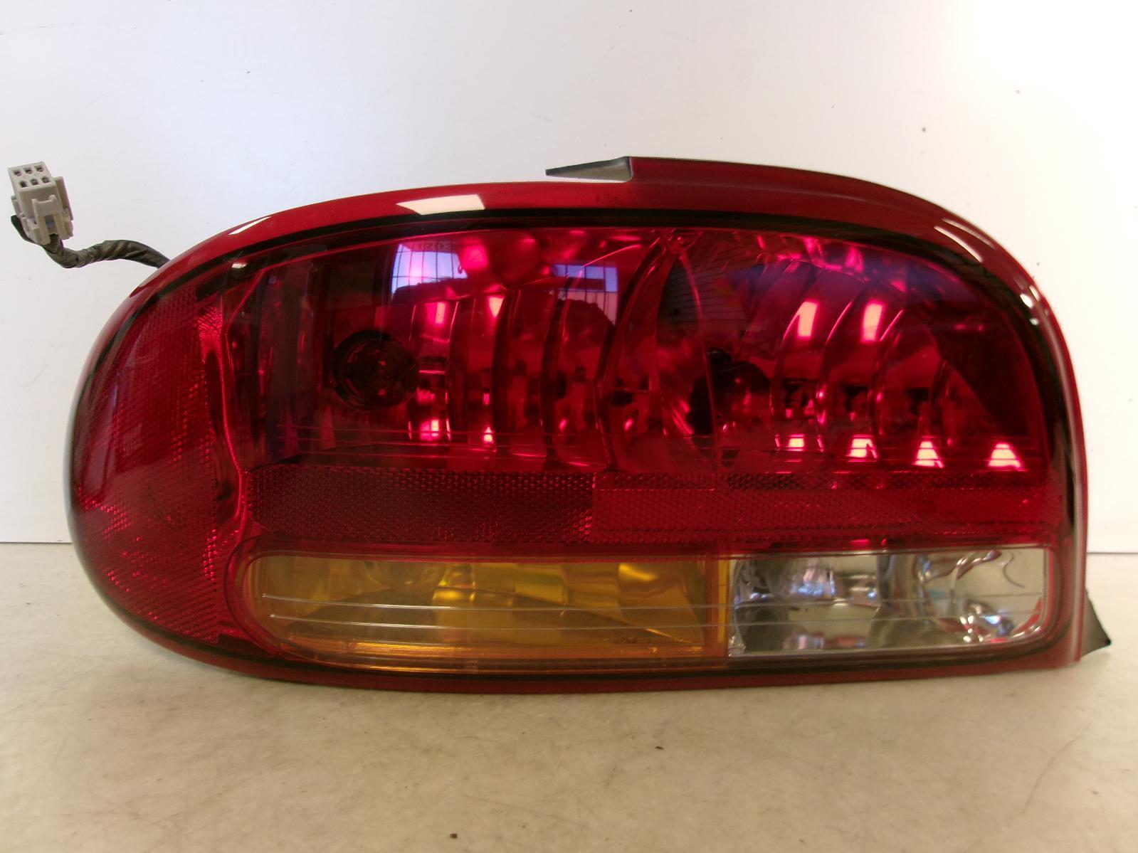 1998 1999 2000 2001 2002 Oldsmobile Intrigue Driver Lh Outer Tail Light OEM