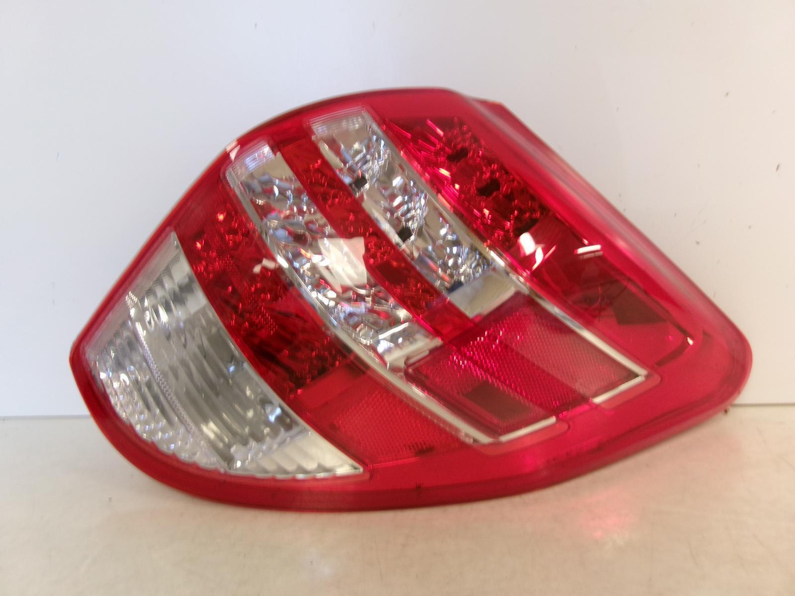 2009 2010 2011 Toyota Rav4 Passenger Rh Outer Incandescent Tail Light OEM - 0