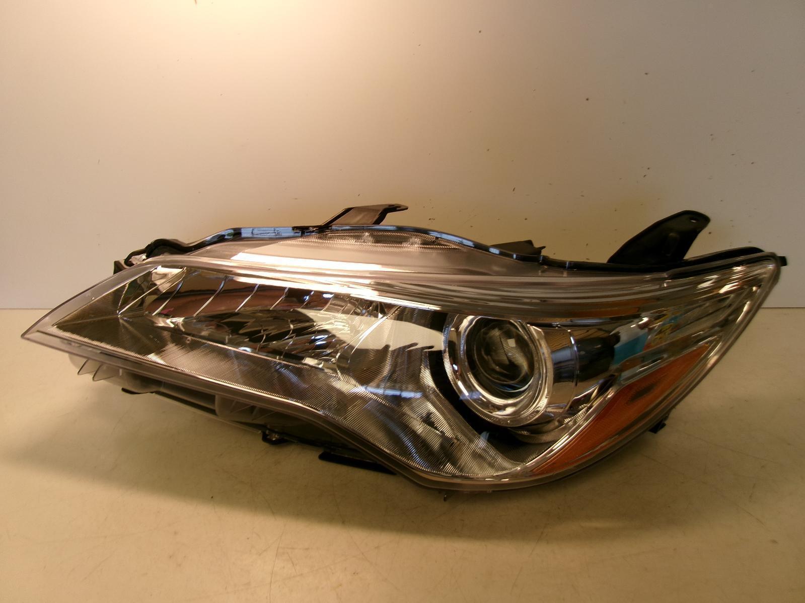 Fits 2015 2016 2017 Toyota Camry Driver Lh Halogen Chrome Headlight