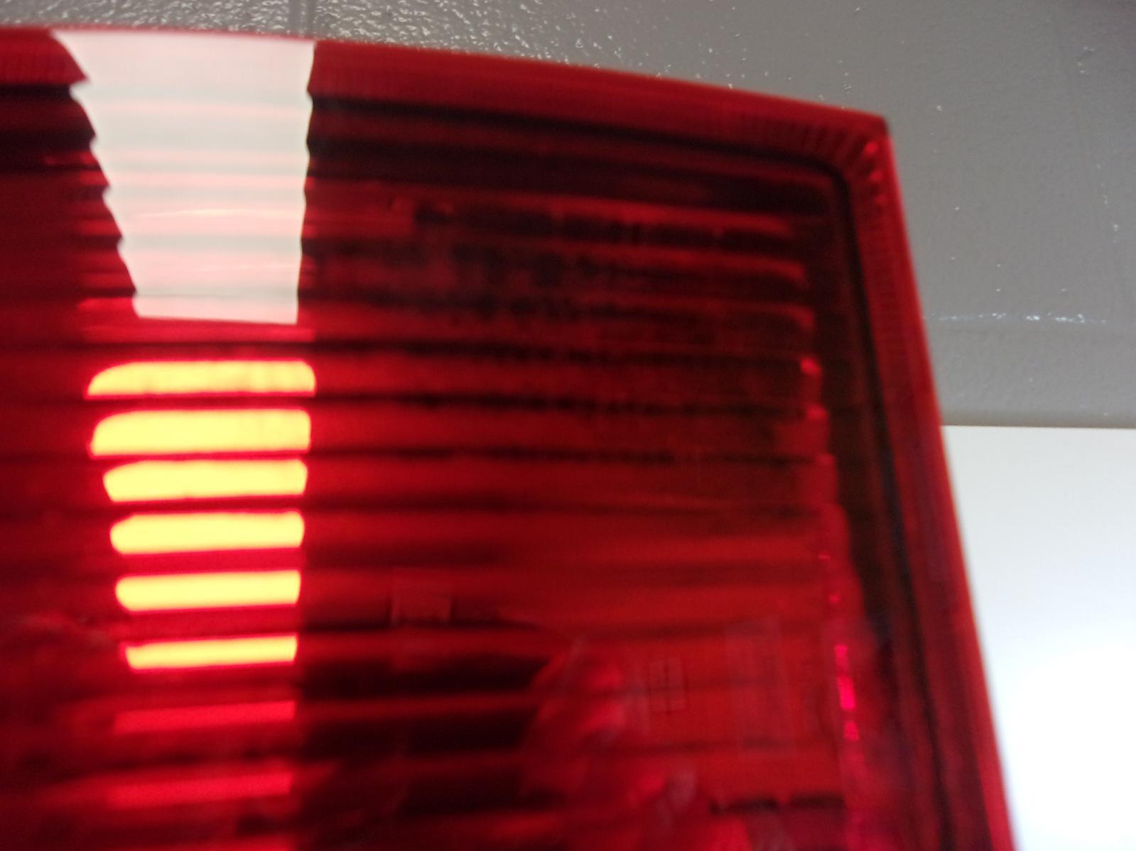 2014 - 2018 Mercedes Sprinter 2500 / 3500 Passenger RH Tail Light OEM