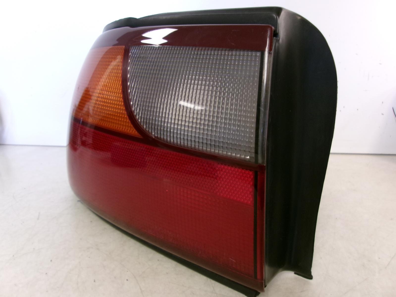 1997 - 2005 Chevrolet Malibu Driver Lh Outer Quarter Panel Tail Light OEM