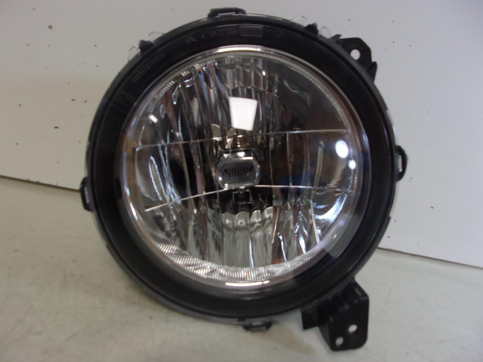 2018 - 2023 Jeep Wrangler / 2020 - 2023 Gladiator Passenger RH Headlight OEM