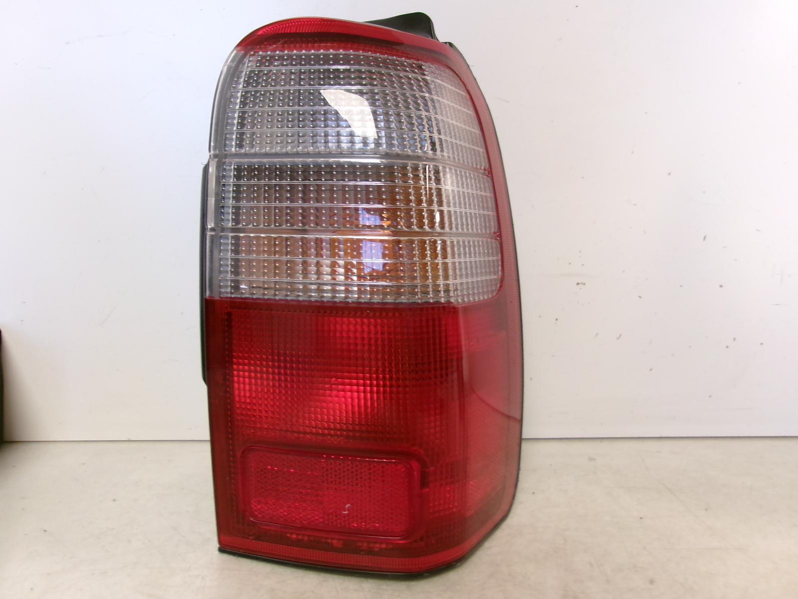 1996 1997 1998 1999 2000 Toyota 4Runner Passenger Rh Outer Tail Light OEM