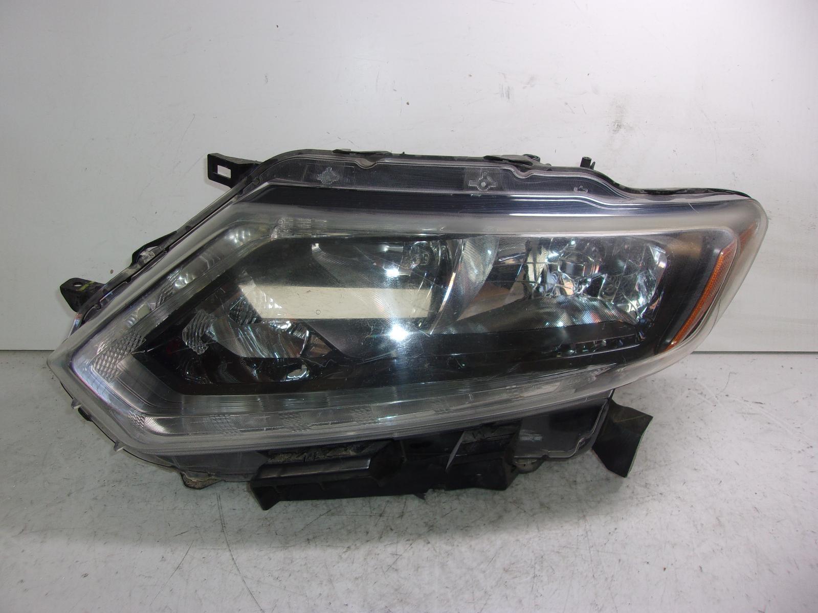 2014 2015 2016 Nissan Rogue Driver Lh Halogen Headlight OEM - 0