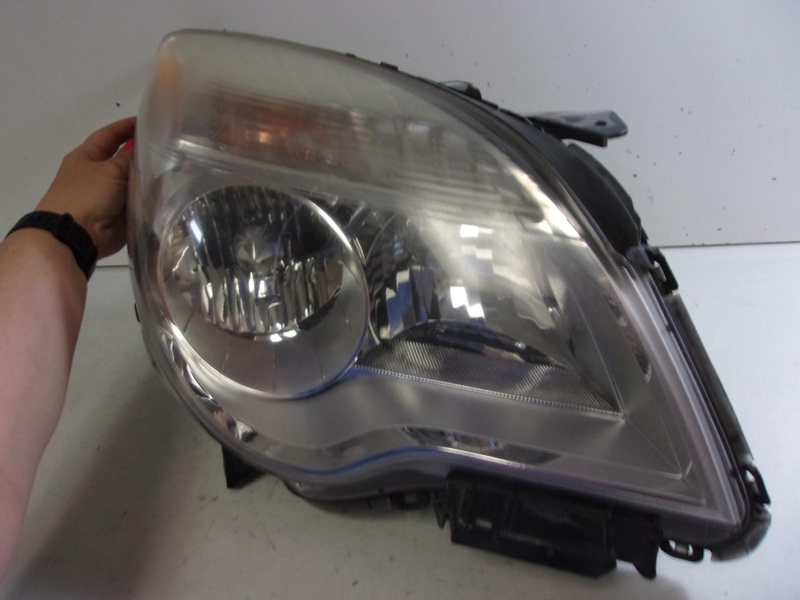 2010 - 2015 Chevrolet Equinox Lt / Ls Passenger Rh Halogen Headlight OEM