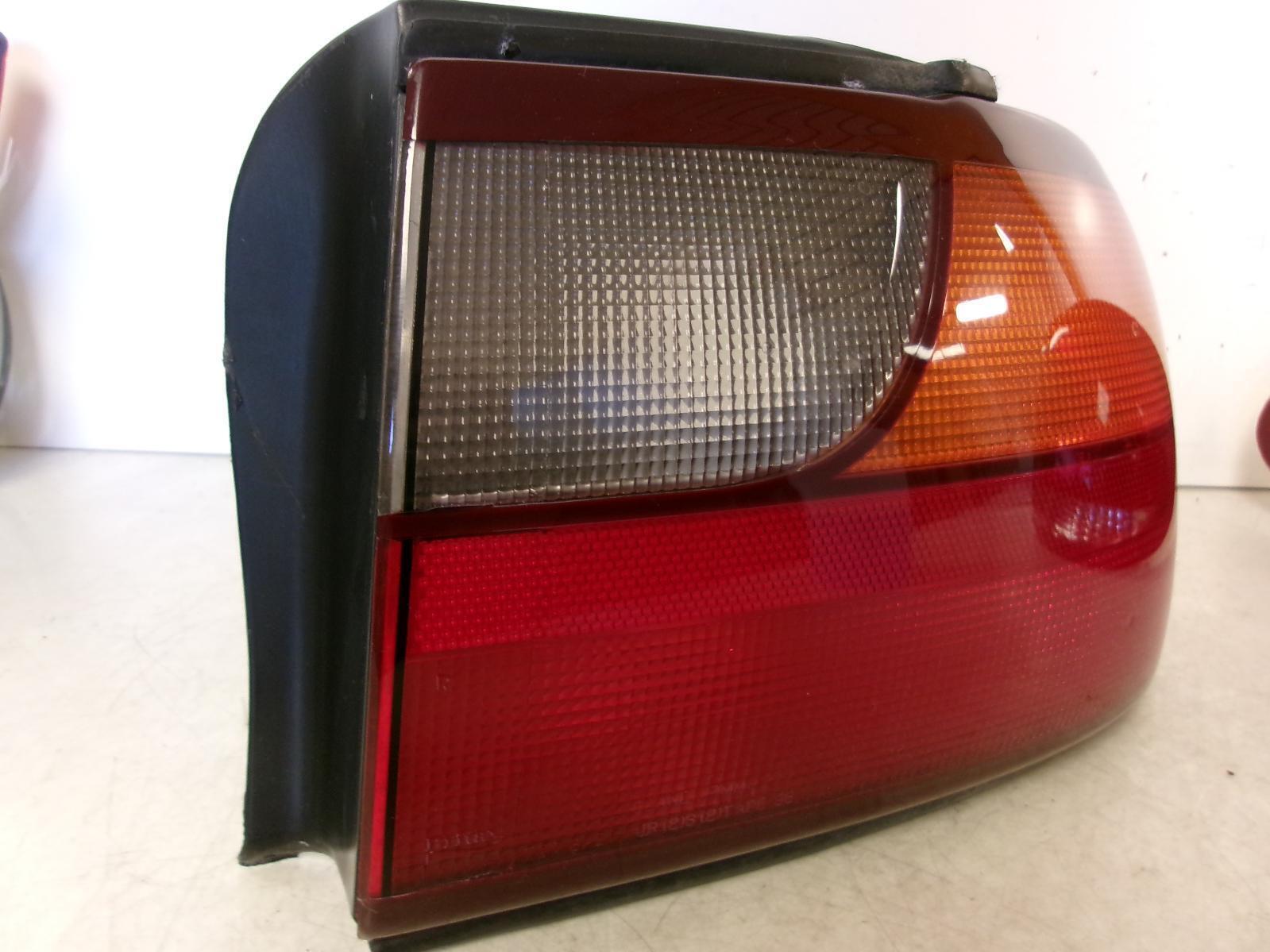 1997 - 2005 Chevrolet Malibu Passenger Rh Outer Quarter Panel Tail Light OEM