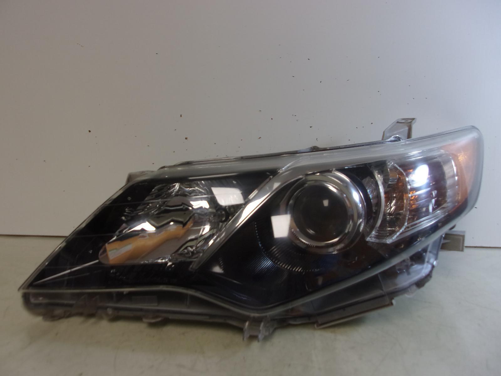 2012 2013 2014 Toyota Camry Se Driver Lh Black Trim Halogen Headlight OEM