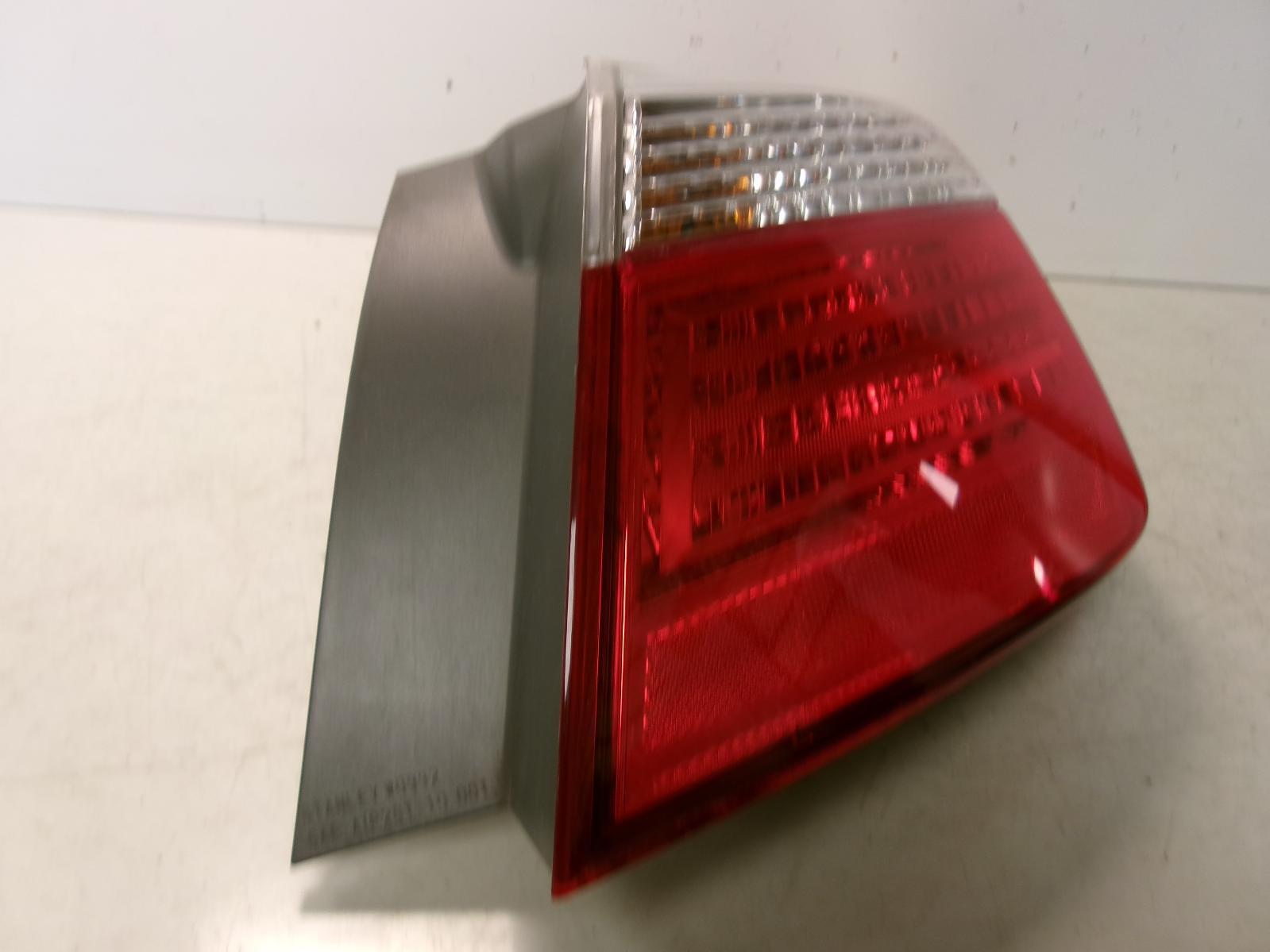 2013 2014 2015 Honda Accord Sedan Passenger Rh Outer Tail Light OEM