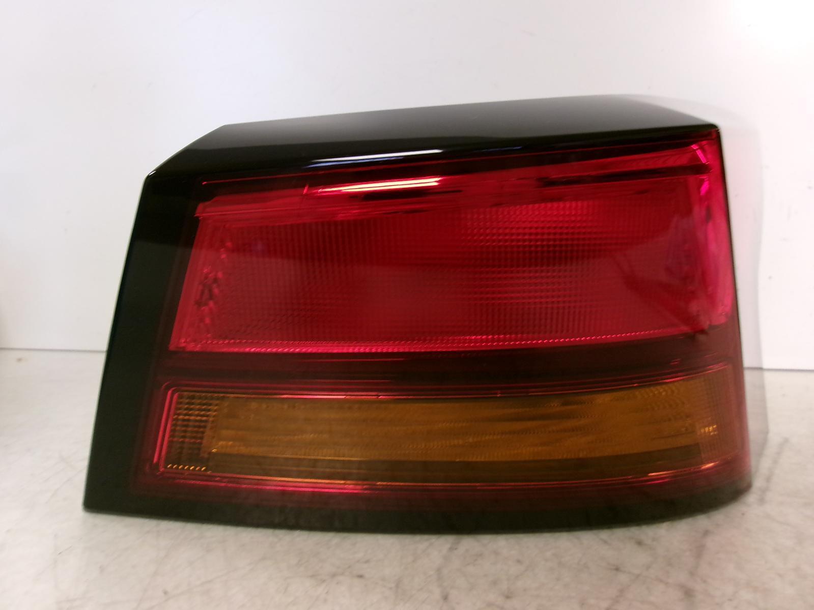 2019 - 2024 Nissan Altima Passenger Rh Outer Quarter Panel Tail Light OEM - 0