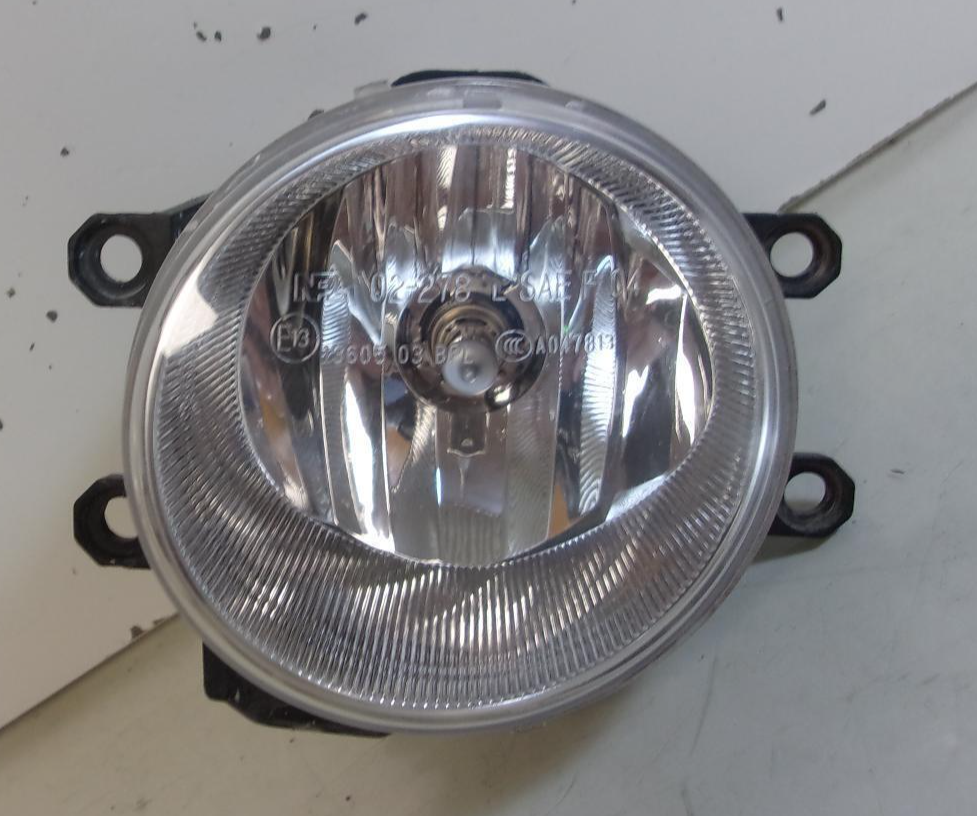 2014-2022 Toyota Corolla Highlander Rav4 Tacoma Tundra Driver LH Fog Light OEM