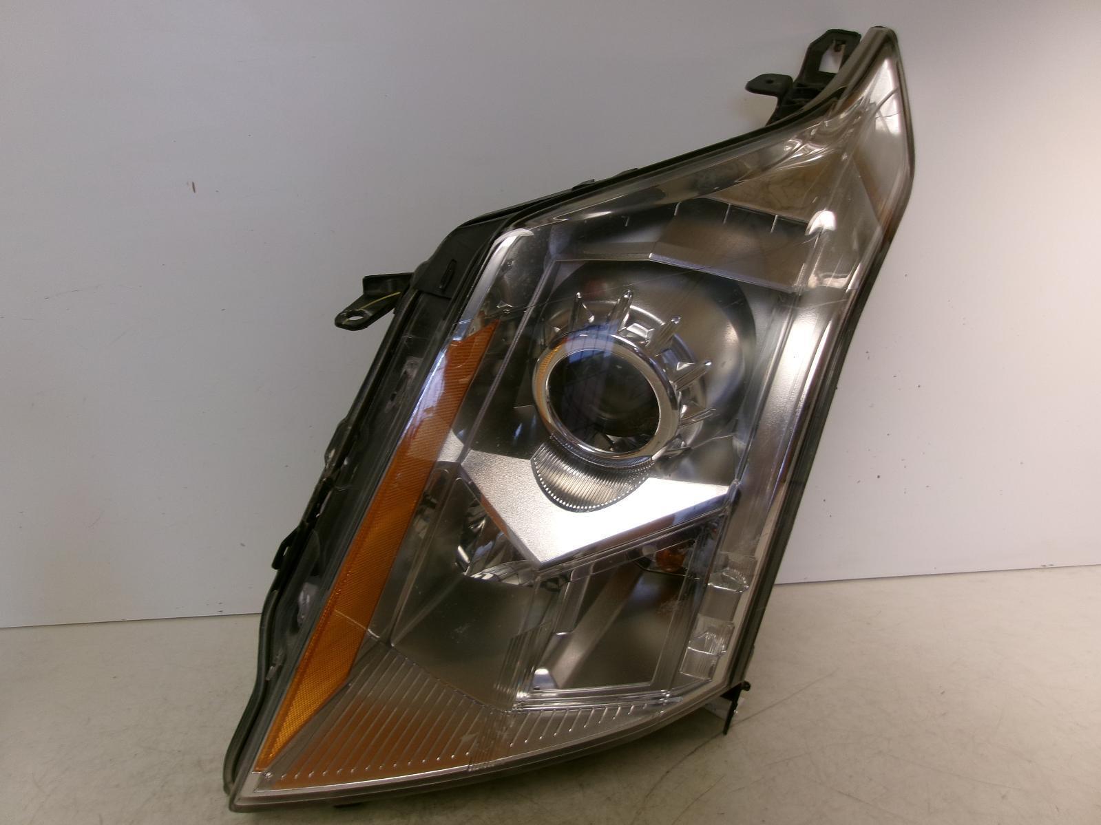 2014 2015 2016 Cadillac SRX Driver LH Halogen Headlight OEM