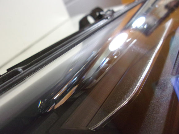 2023 BMW 740i Passenger RH LED Daytime Running Light  OEM G70