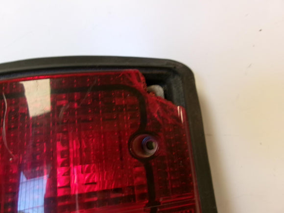 1995 - 2004 Ford E150 E250 E350 Driver LH Outer Quarter Panel Tail Light OEM