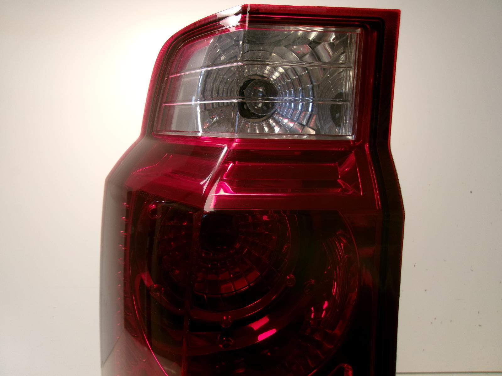 2006 2007 2008 2009 2010 Jeep Commander Driver Lh Outer Tail Light OEM