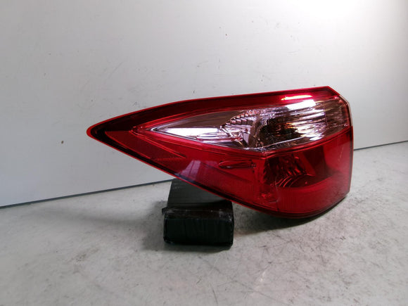 2017 2018 2019 Toyota Corolla Sedan Driver Lh Quarter Panel Tail Light OEM