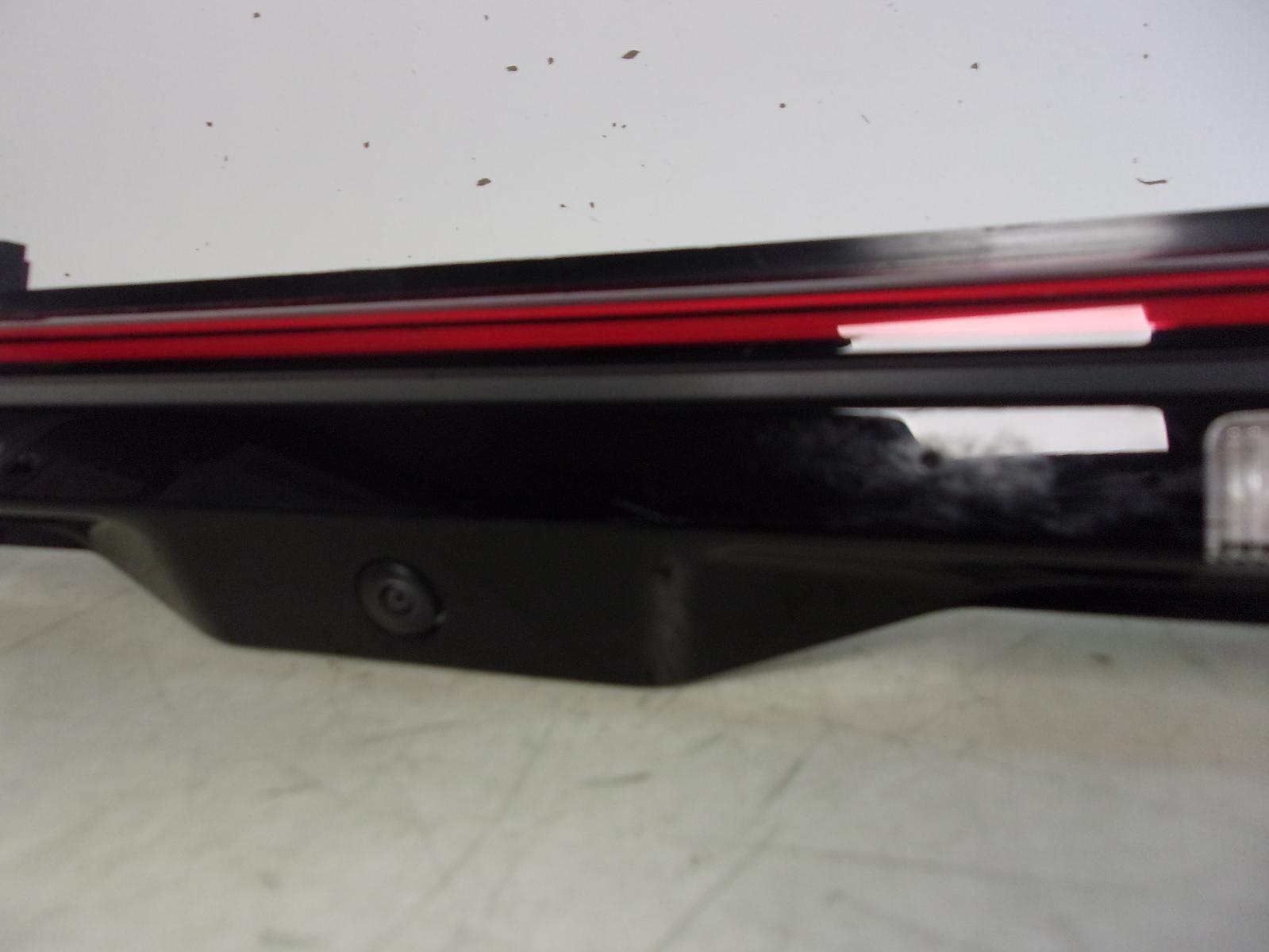2022 2023 Ford F150 Lightning Electric Center Liftgate Mounted Tail Light OEM