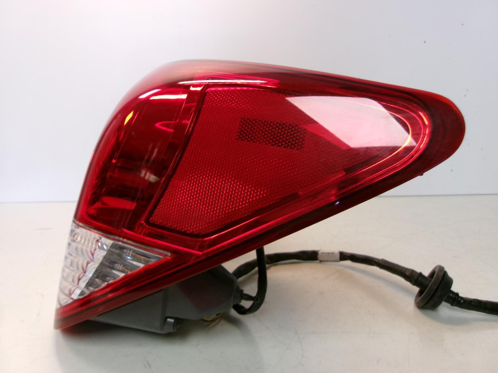 2011 2012 2013 2014 2015 Chevrolet Cruze Passenger Rh Outer Tail Light OEM