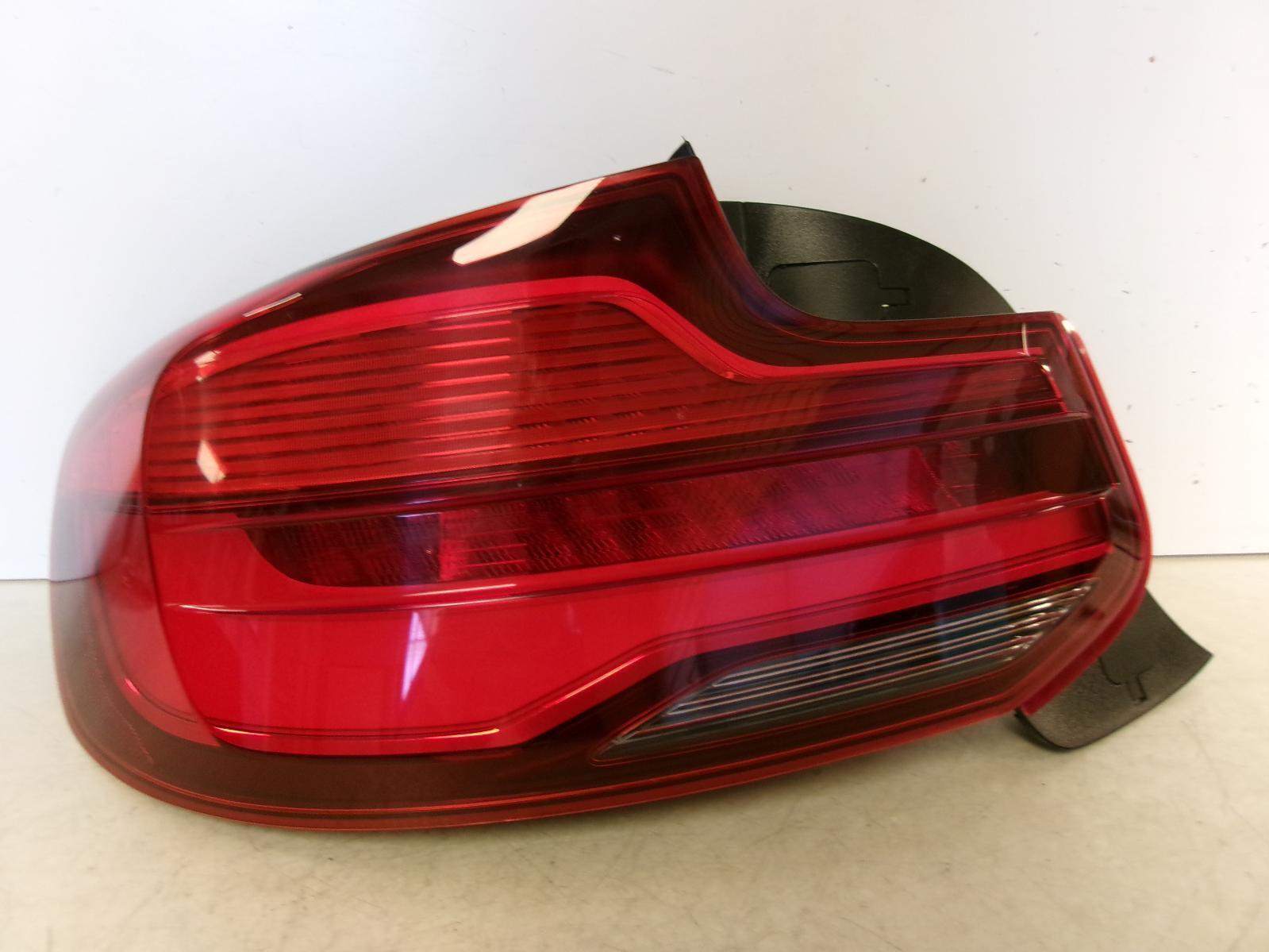 2018 2019 BMW M2 Driver Lh Led Outer Quarter Panel Tail Light OEM