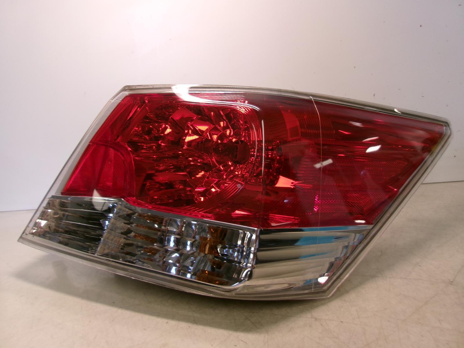 2008 2009 2010 Honda Accord Sedan Passenger Rh Outer Tail Light OEM