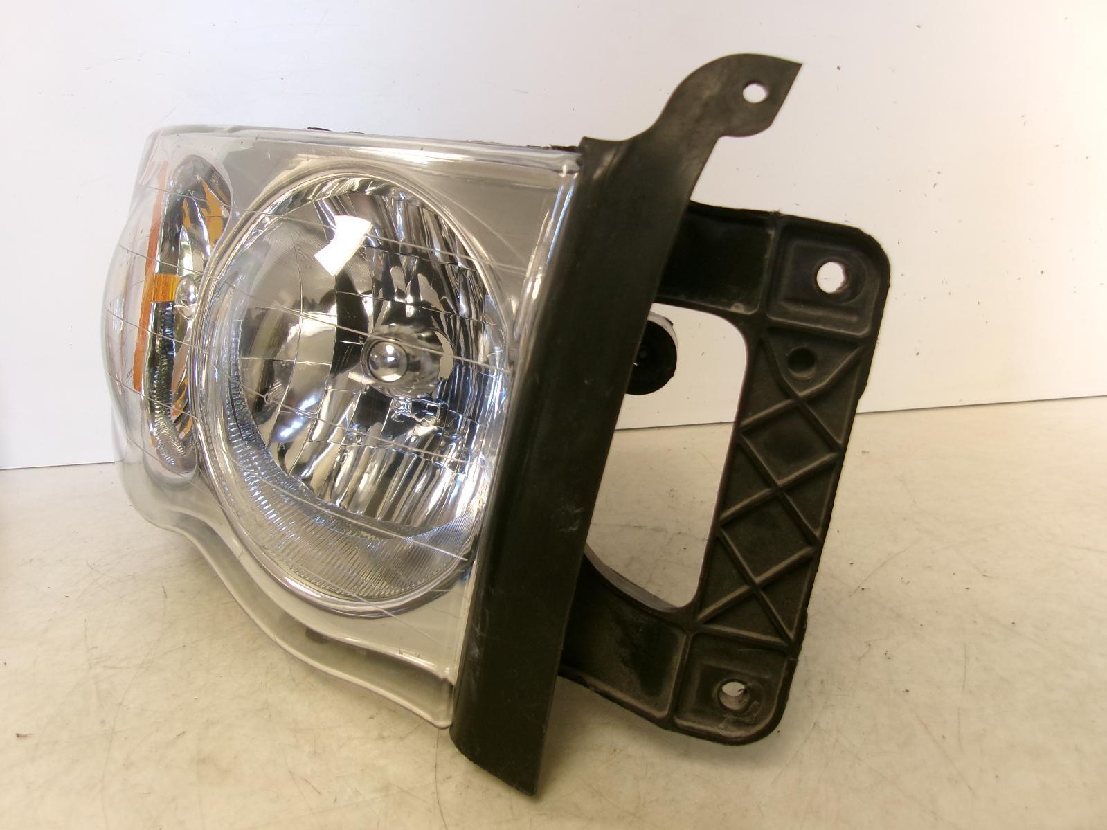 2002 2003 2004 2005 Dodge Ram 1500 Passenger Rh Halogen Headlight OEM - 0