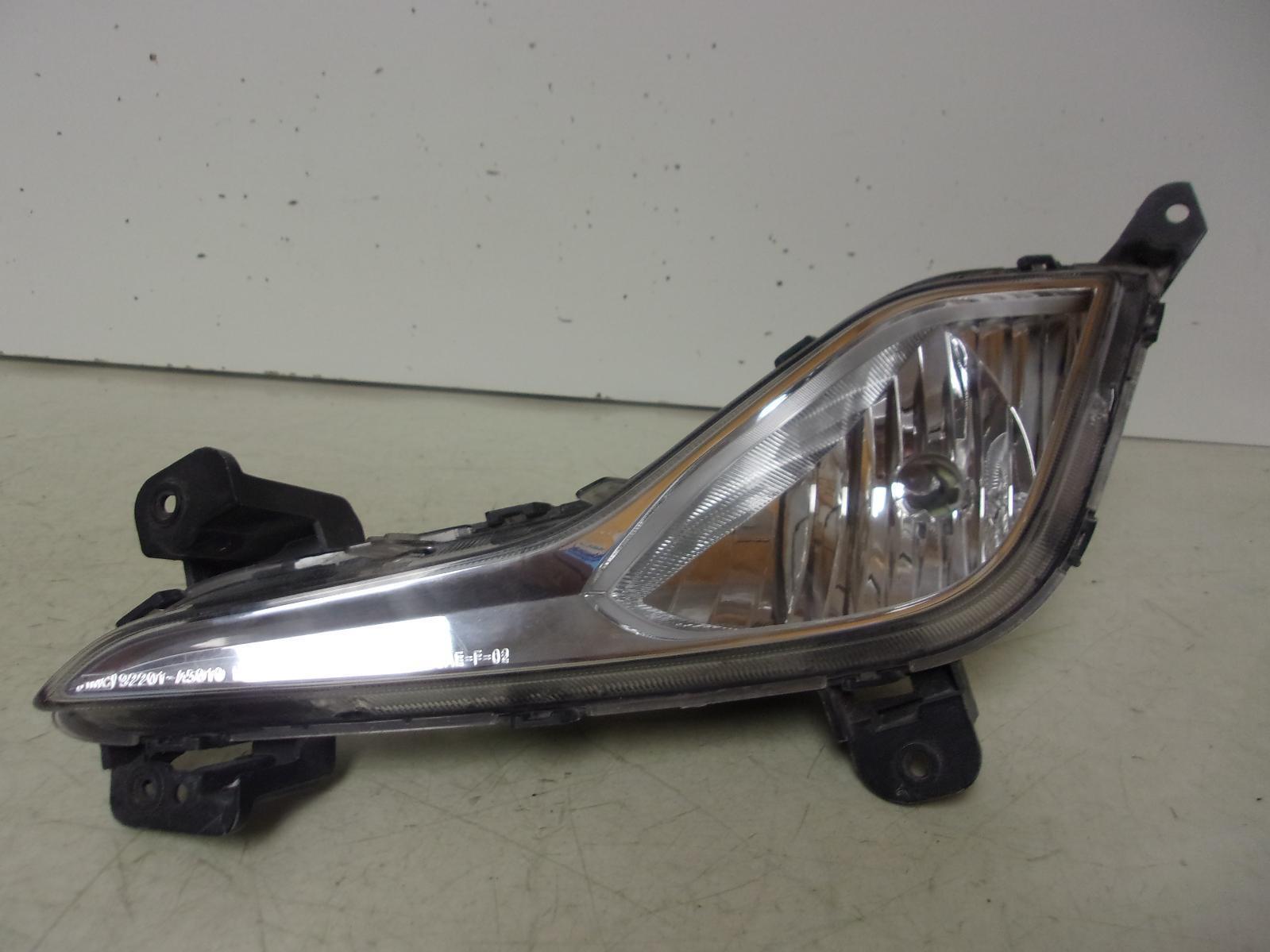 2013 2014 2015 2016 2017 Hyundai Elantra GT Driver LH Halogen Fog Light OEM