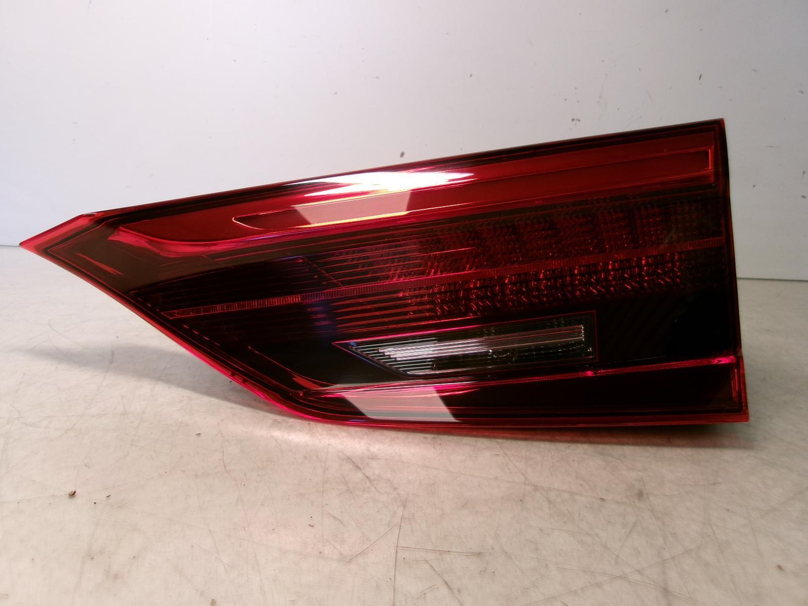 2018 - 2022 Infiniti Qx50 Passenger Rh Lid Inner Led Tail Light OEM