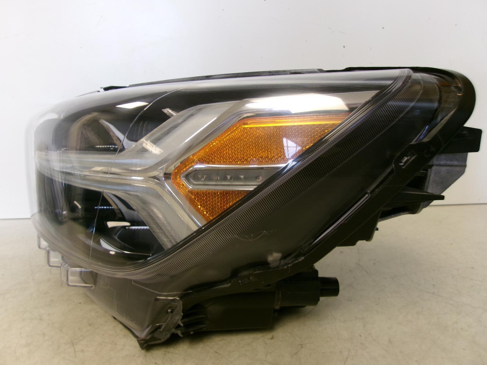 2019 2020 2021 Volvo XC40 Driver Lh Led Headlight W/o Adaptive OEM - 0