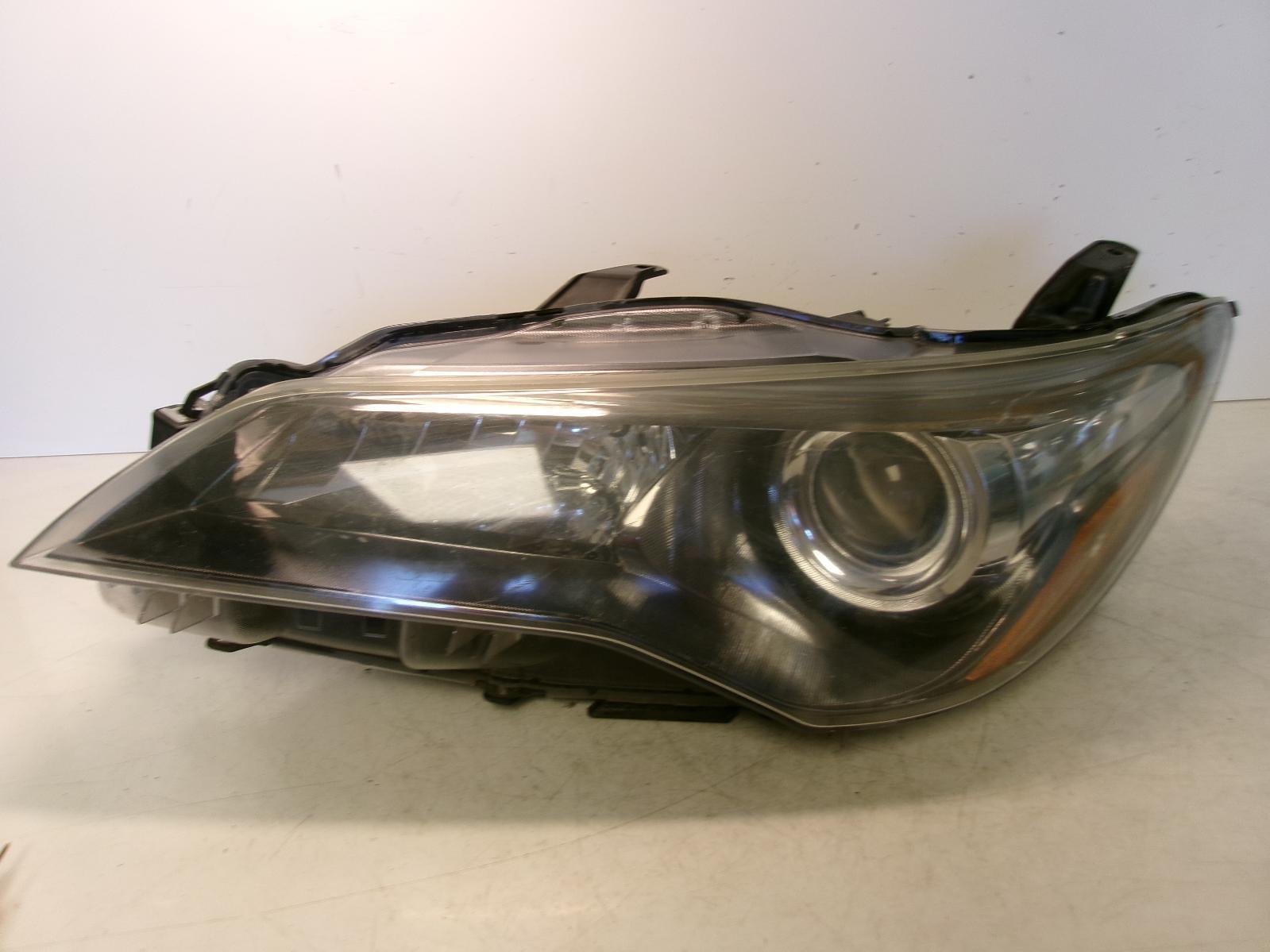 2015 2016 2017 Toyota Camry Driver LH Halogen Headlight w/Black Trim OEM