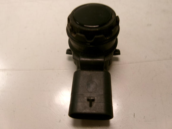 2018 - 2024 Volvo S60 Parking Assist Sensor Part# 39794526
