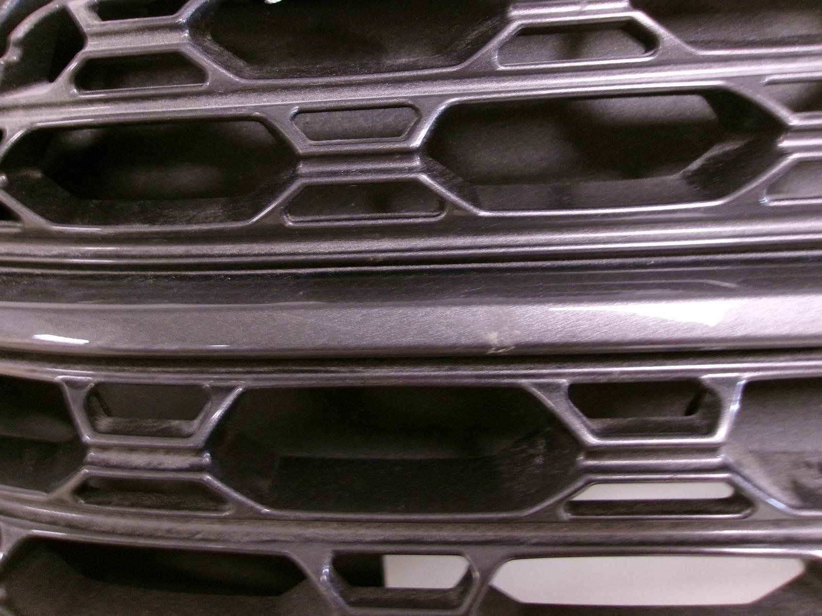 2021 2022 2023 Ford Explorer XLT Sport  Front Grille W/o Emblem Oem
