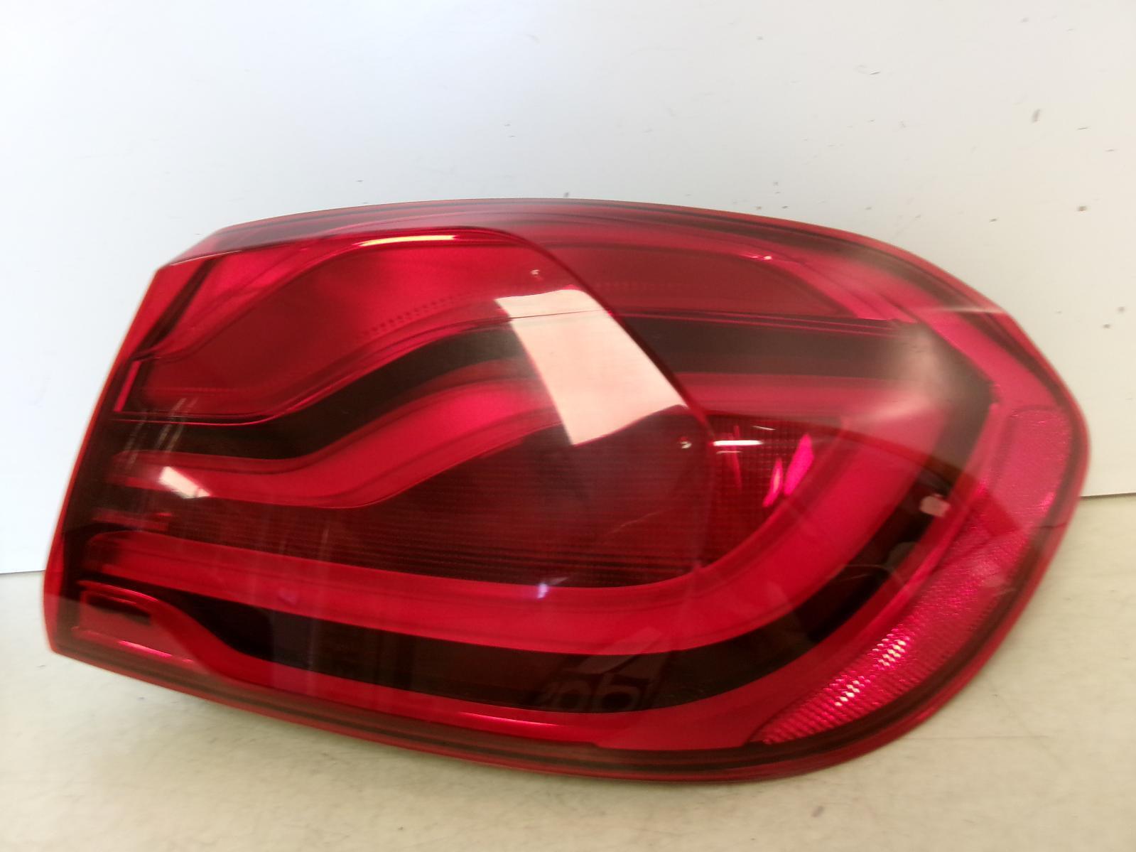 2018 2019 2020 BMW 440i Passenger Rh Outer Led Quarter Panel Tail Light OEM