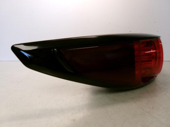 2017 2018 2019 2020 2021  MAZDA CX-5 DRIVER OUTER QUARTER PANEL TAIL LIGHT OEM