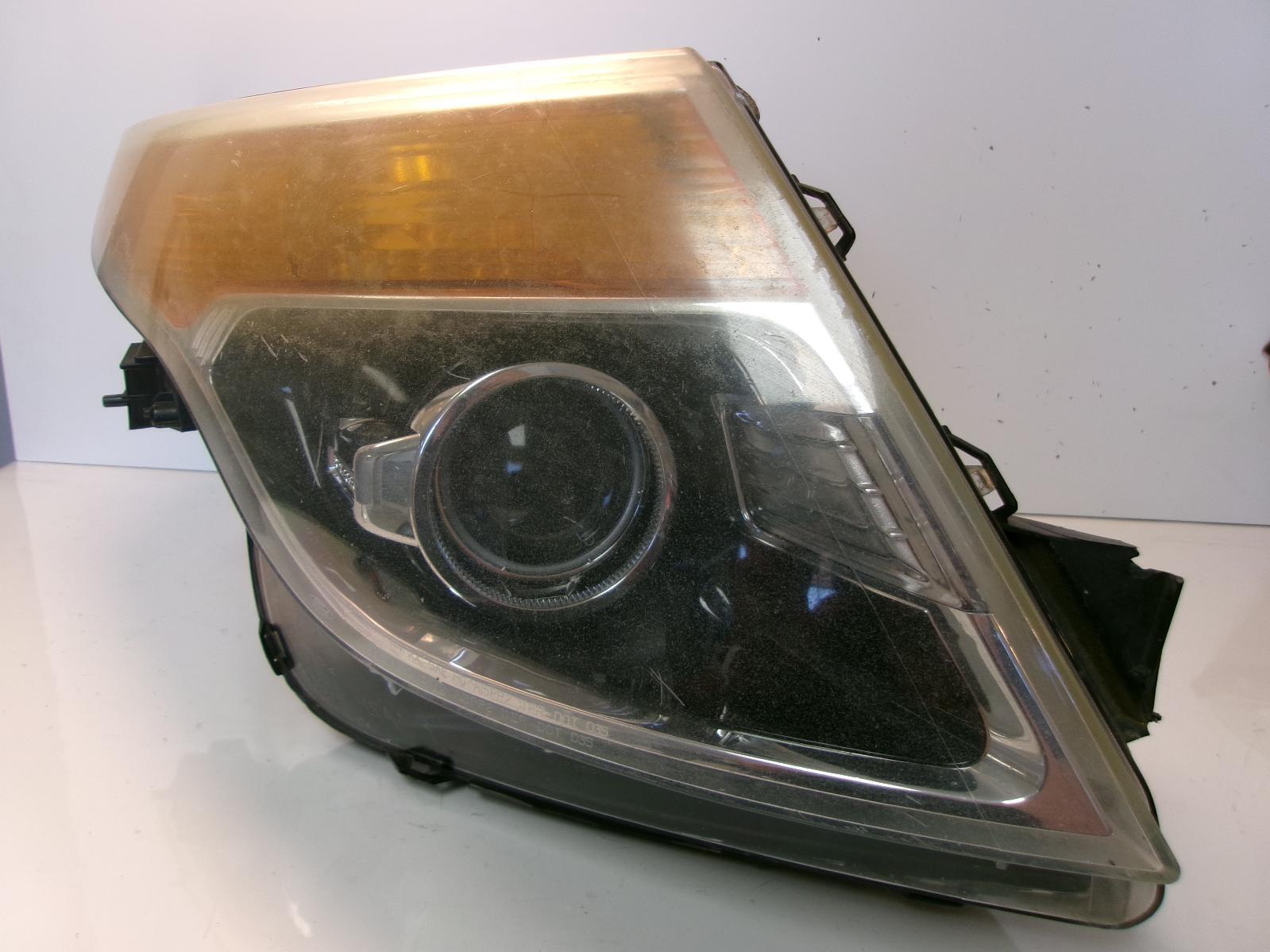 2013 2014 2015 Ford Explorer Passenger RH Halogen Headlight OEM