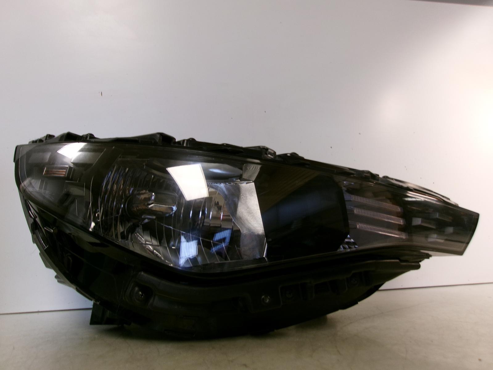 2023 Kia Soul Passenger Rh Halogen Headlight OEM