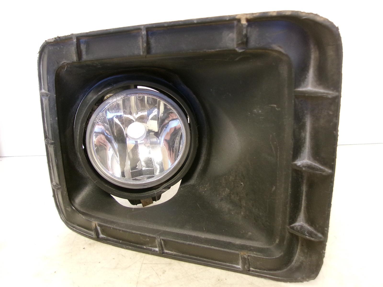 2015 2016 GMC Sierra Driver Lh Halogen Fog Light OEM - 0