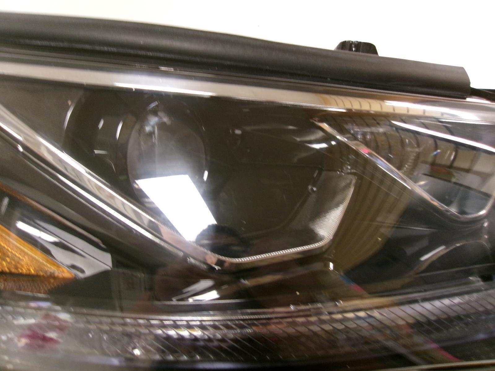 2020 - 2024 Toyota Highlander Passenger Rh Led Adaptive LED Headlight OEM