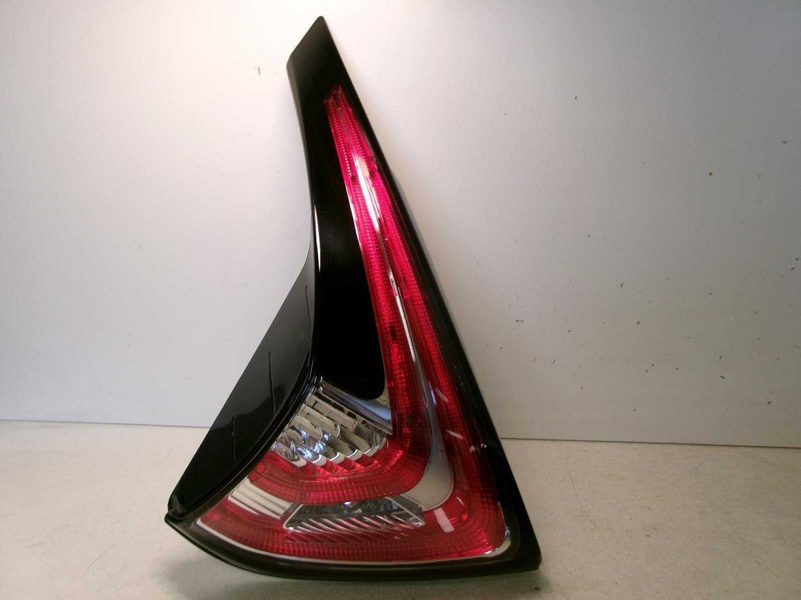 2019 2020 2021 2022 2023 Nissan Murano Driver Lh Inner Lift Gate Tail Light OEM