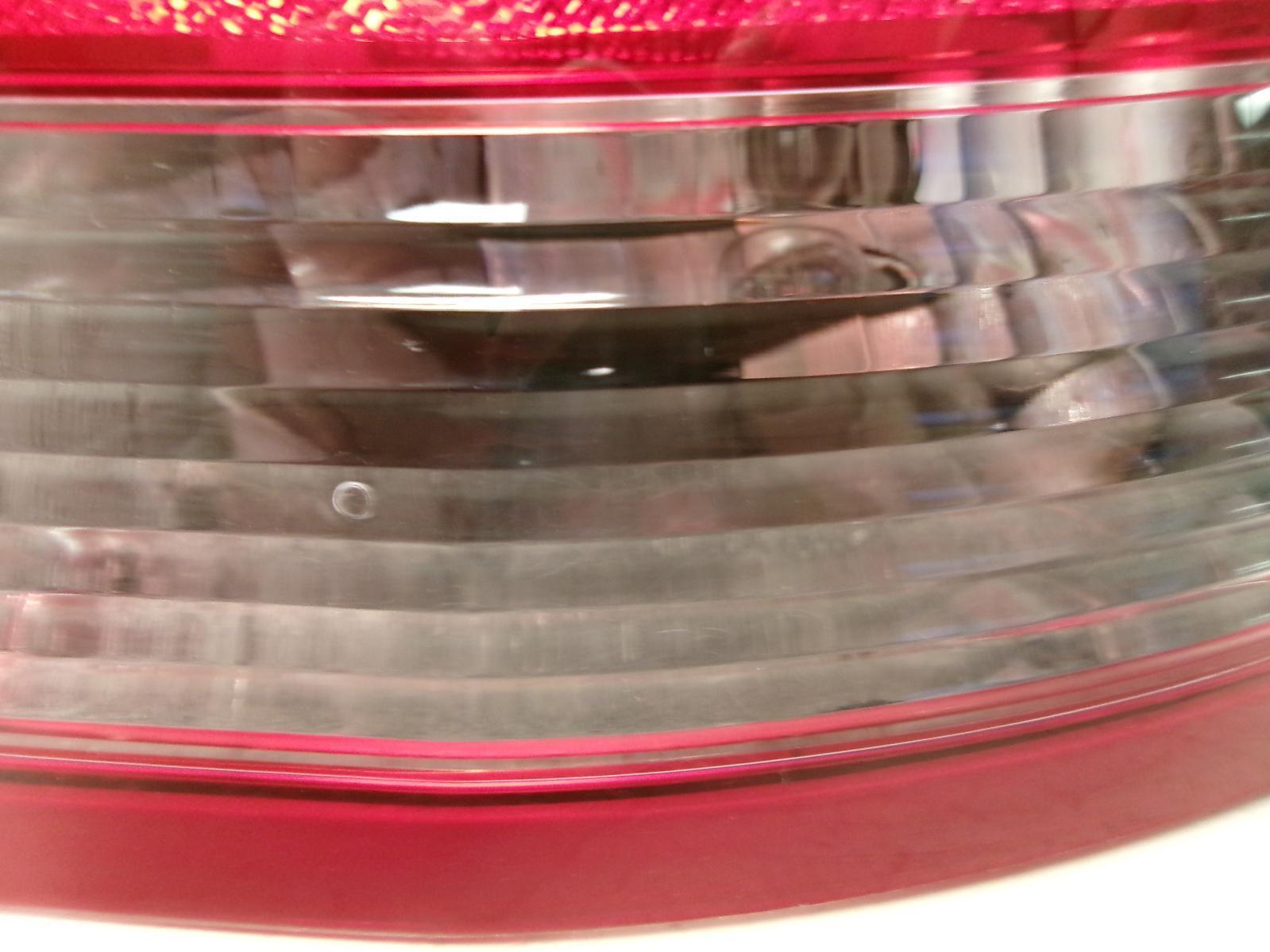 2005 2006 2007 Chrysler 300 C Model Srt8 Passenger Rh Outer Tail Light OEM - 0