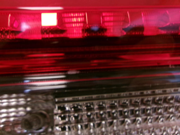 2019 2020 2021 2022 2023 Toyota Rav Passenger Rh Inner Lid Tail Light OEM