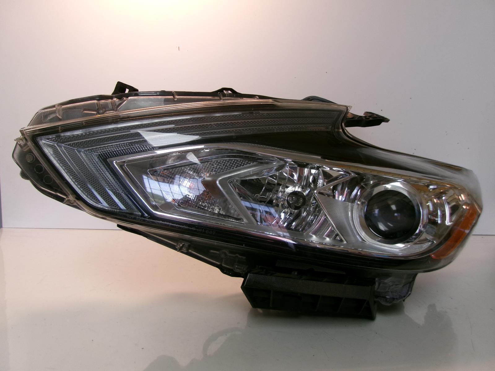 2016 2017 2018 Nissan Altima Driver Lh Halogen Headlight OEM