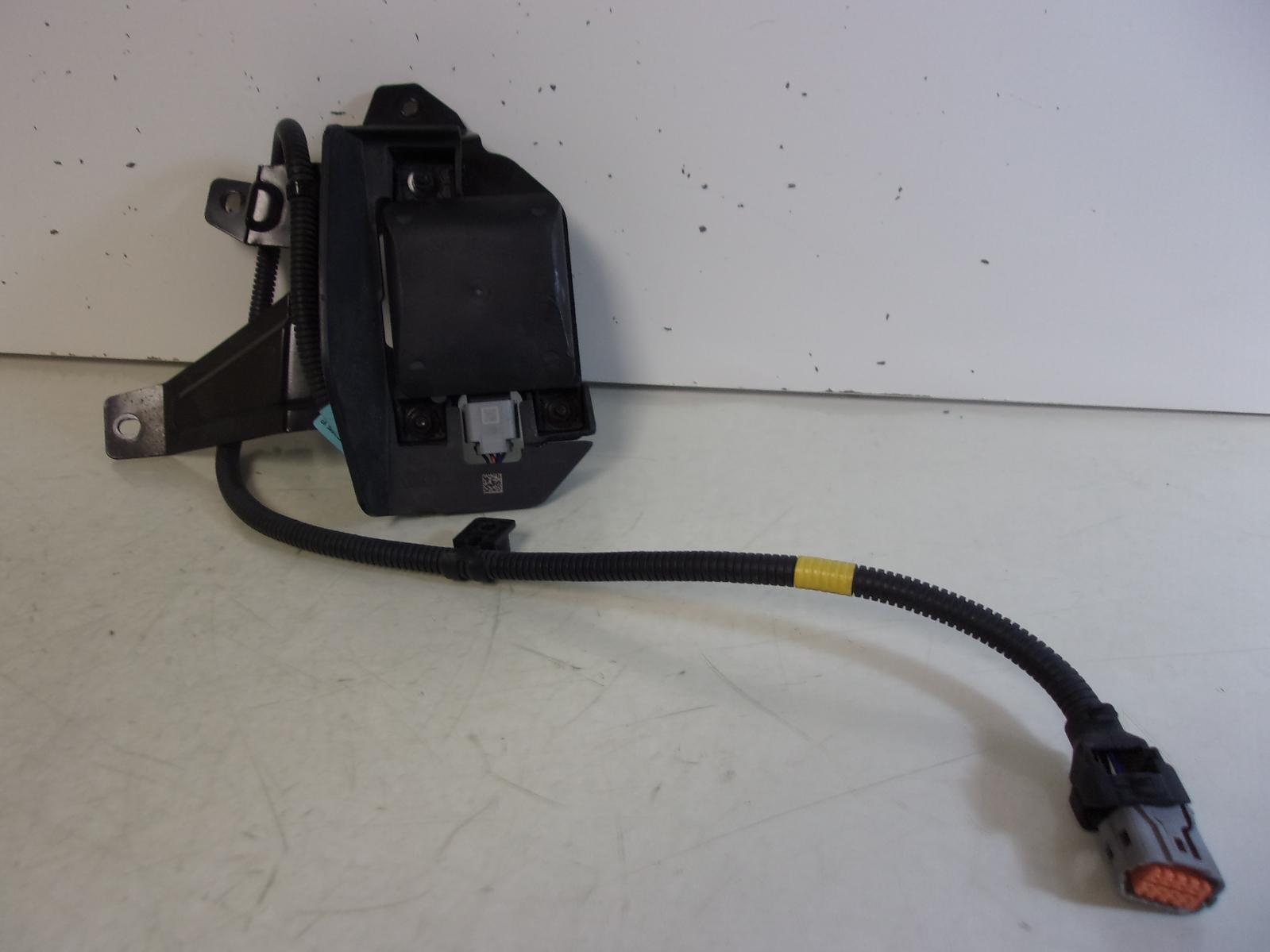 2020 2021 Hyundai Palisade Passenger Rh Rear Corner Blind Spot Sensor OEM - 0
