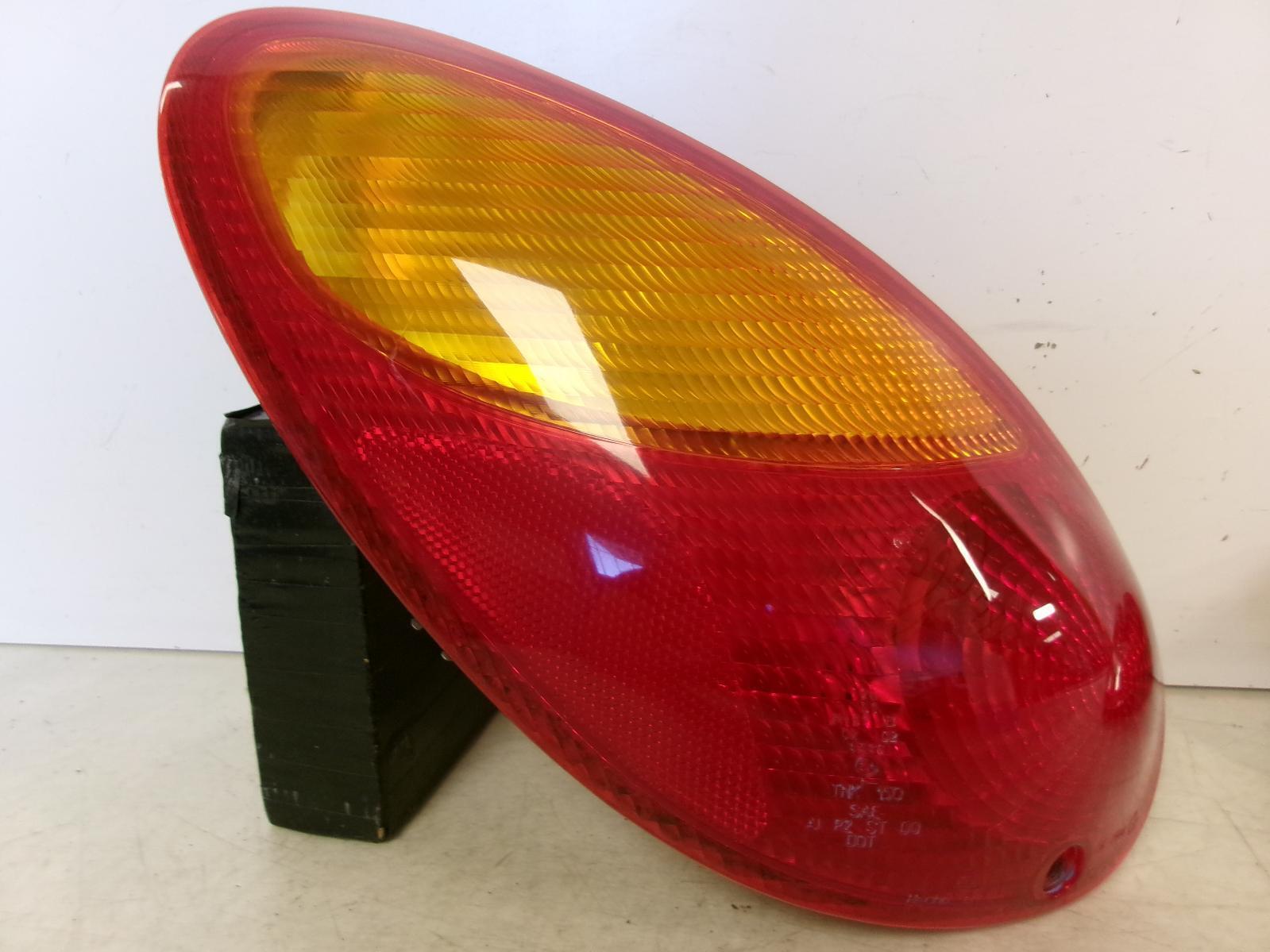 2001 - 2005 Chrysler Pt Cruiser Driver Lh Outer Tail Light OEM