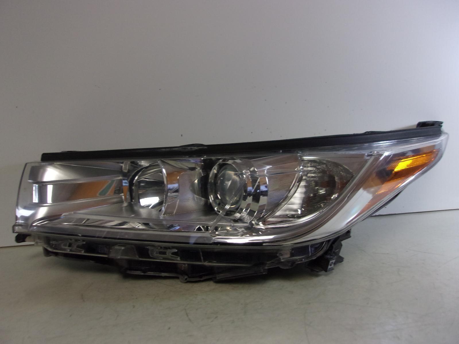 2017 2018 2019 Toyota Highlander Driver Lh Halogen Headlight OEM