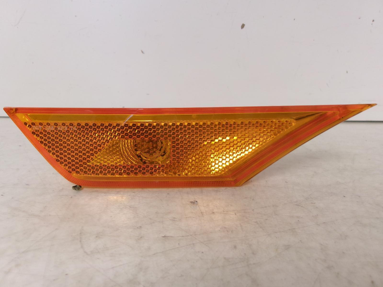 2016 - 2021 Honda Civic Driver Lh Fender Turn Signal Marker Light OEM