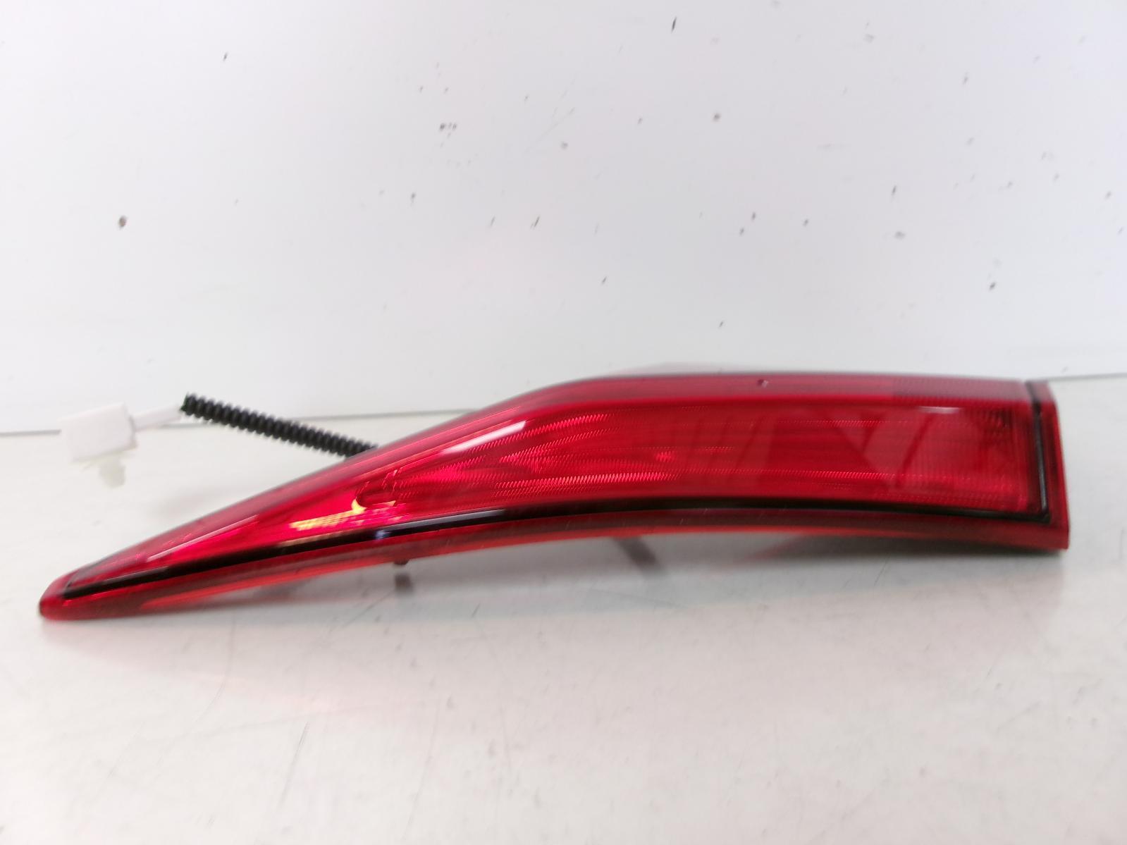 2016 2017 2018 2019 2020 2021 Honda Civic Sedan Passenger Rh Inner Tail Light - 0