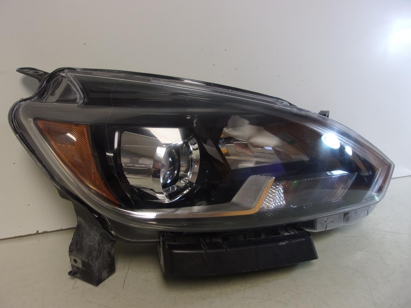 2018 2019 Nissan Sentra Passenger RH LED Headlight OEM - 0