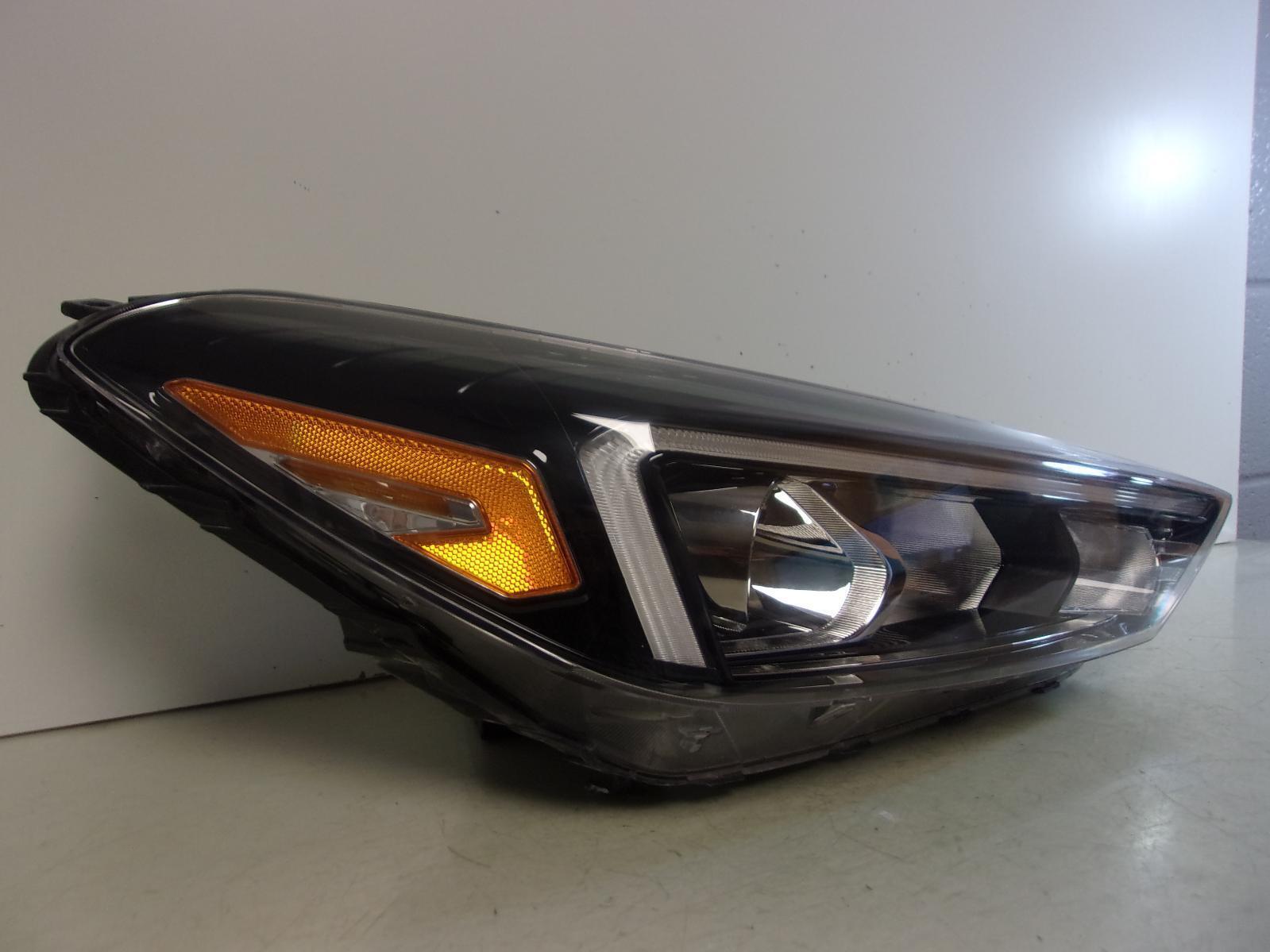 2019 2020 2021 Hyundai Tucson Passenger Rh Halogen Headlight W/ Led Accents OEM - 0