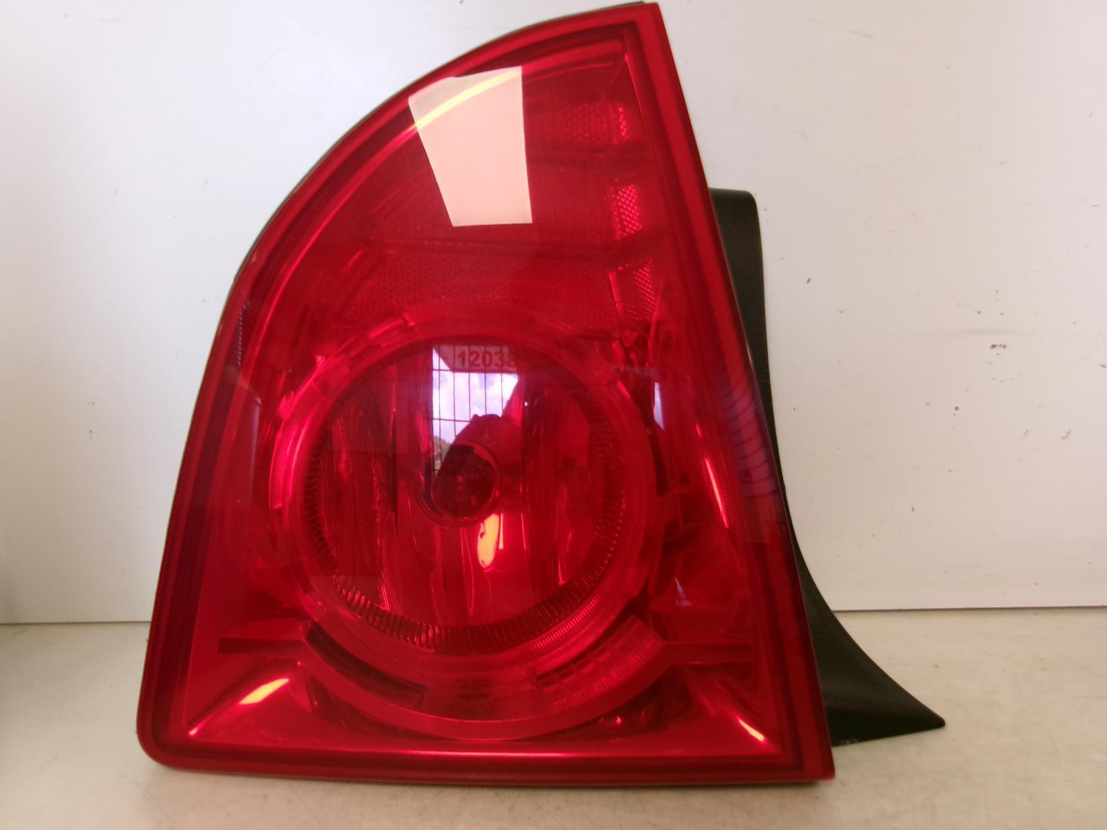 2009 2010 2011 2012 Chevrolet Malibu Driver Outer Quarter Panel Tail Light OEM