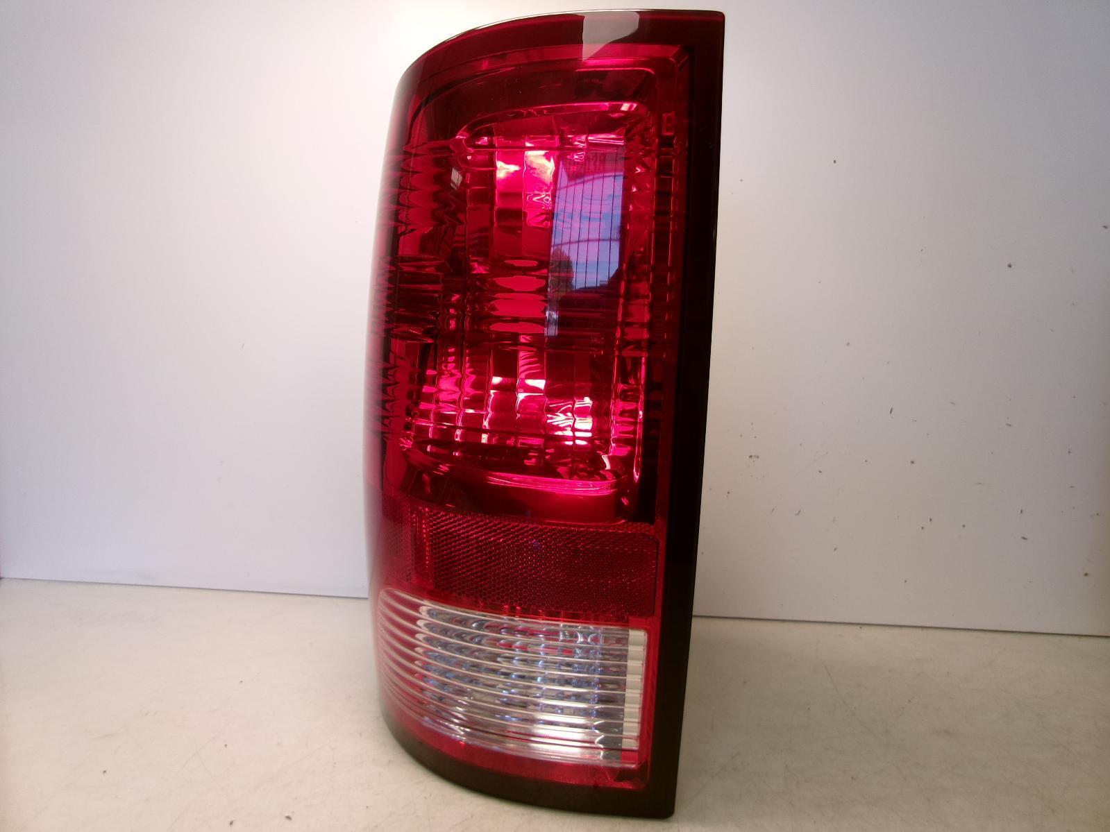 2009 - 2022 Dodge Ram 1500 / 2500 / 3500 Driver Lh Non-led Tail Light OEM